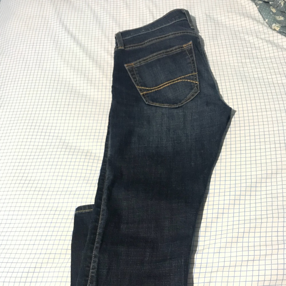 2 Jeans for $25